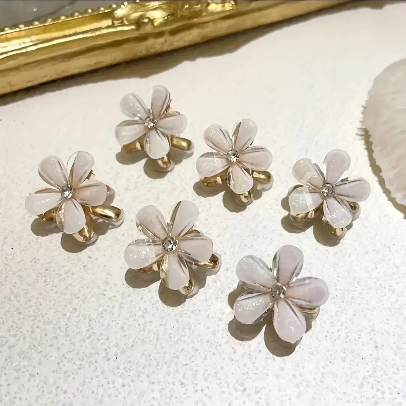 Pearl Flower Hair Barrette Set